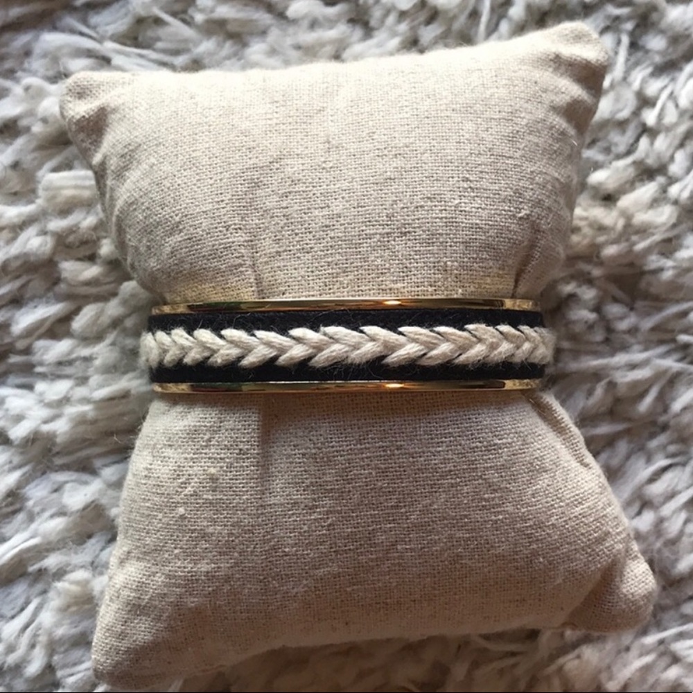 Stella & Dot Illuminate Cuff